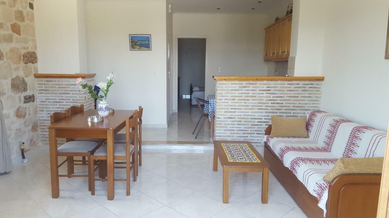 Klontiraki Apartments Volimes Luaran gambar